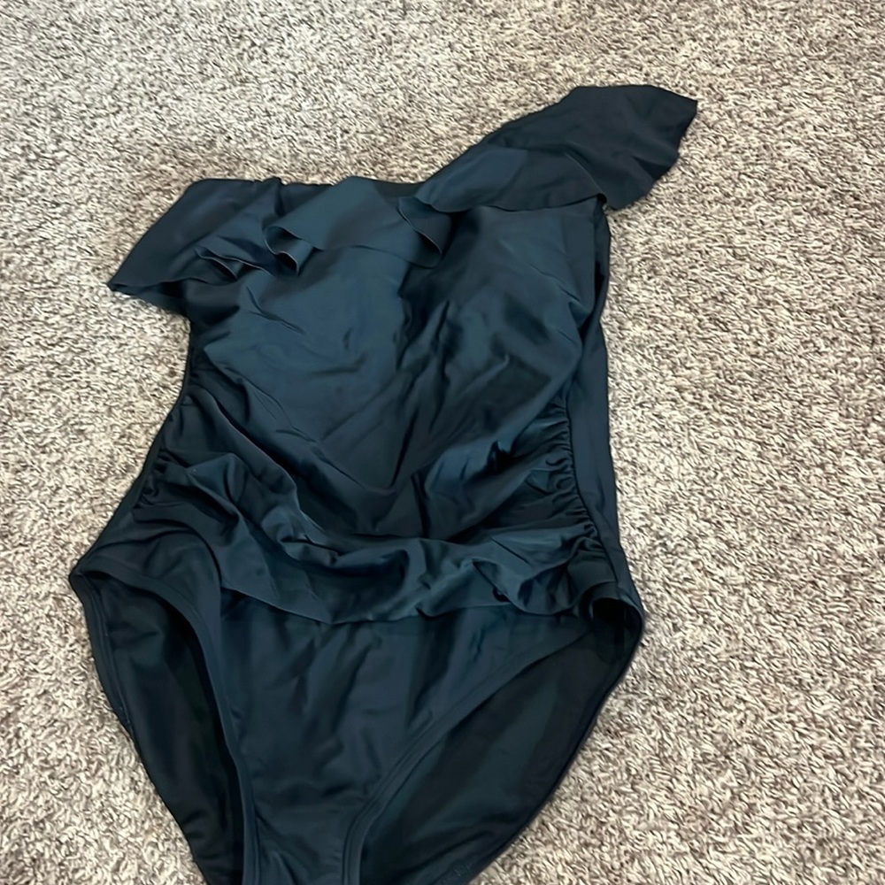 Black one shoulder swim suit